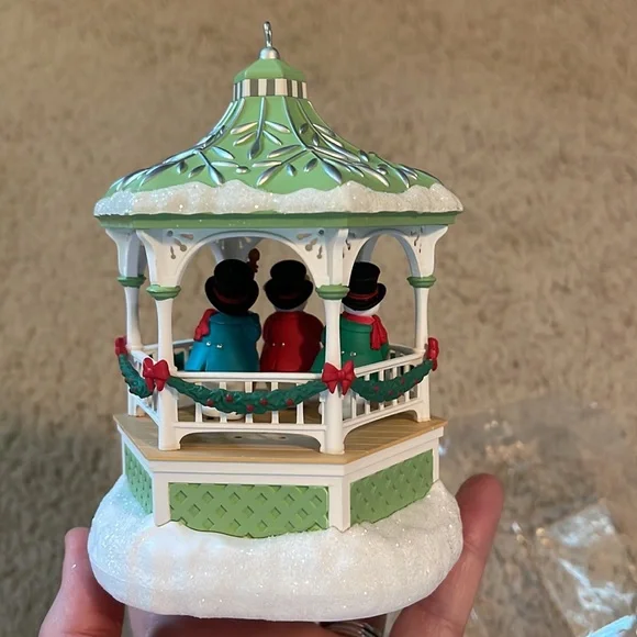 Hallmark Keepsake Ornament Club Ornament - Picture 10 of 13
